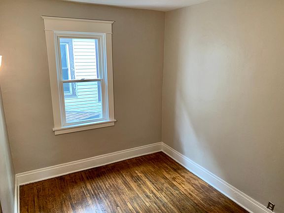west bedroom