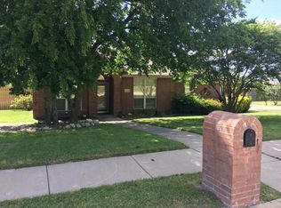 6421 High Plains Ct, Midlothian, TX 76065