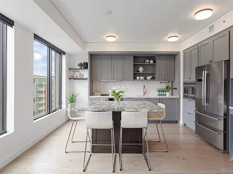 1750 Wewatta St #1307 — Photo 4