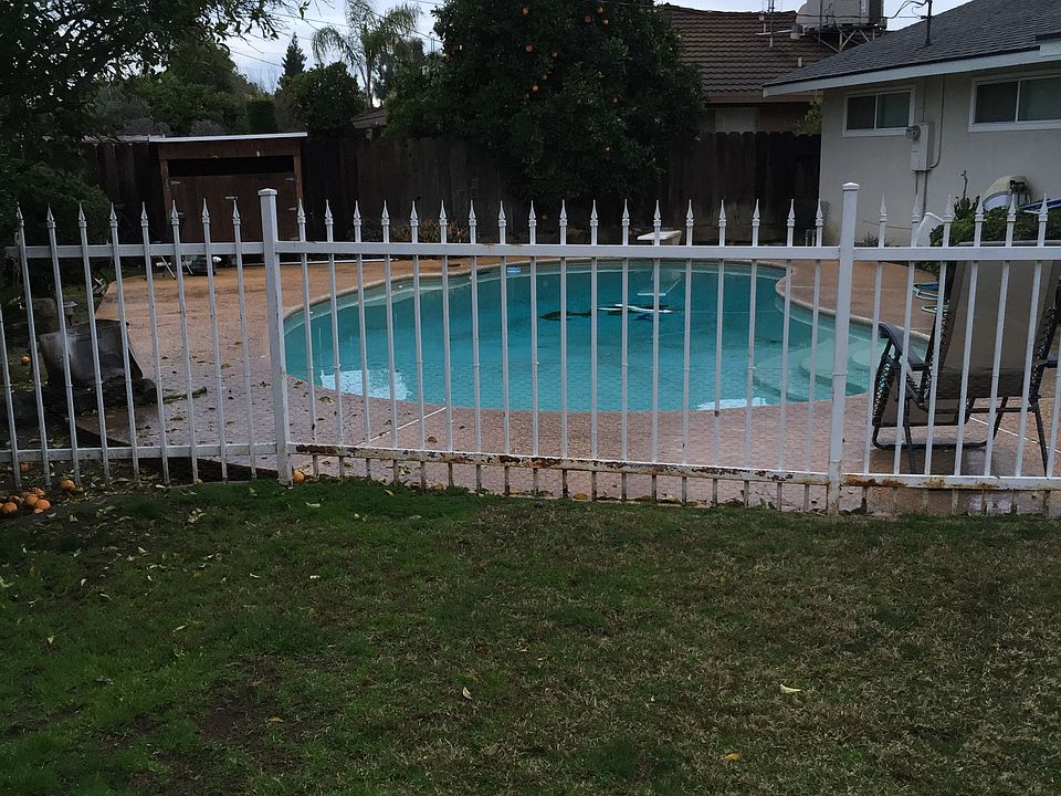 2nd image of 3614 N Virginia Ln