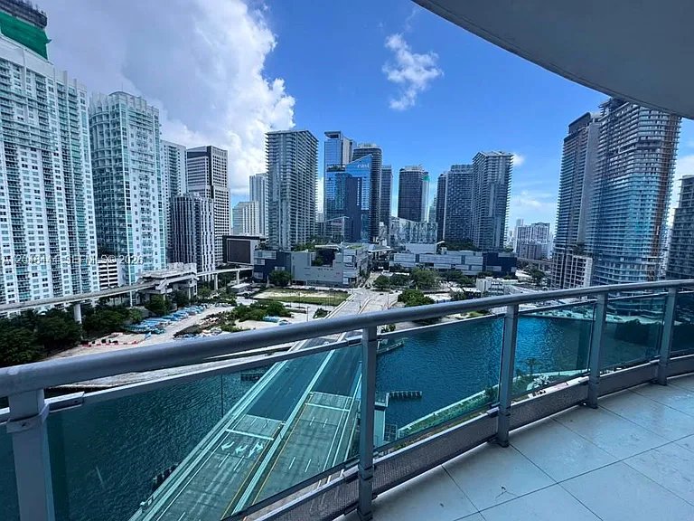 350 S Miami Ave #1902 — Photo 6