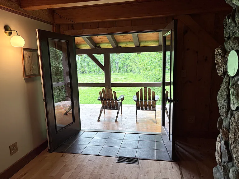 285 Bailey Rd — Photo 17
