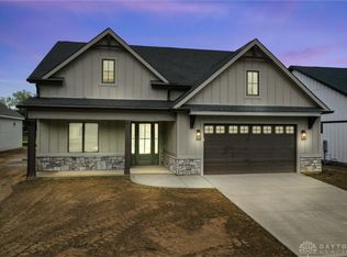 836 Hidden Branches Dr, Dayton, OH 45458