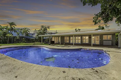 325 Hamakua Dr Photo 1