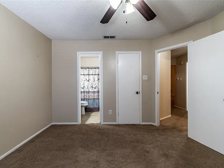 7218 Elwood Ct #C3 — Photo 15