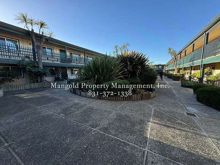 16 Natividad Road — Photo 8