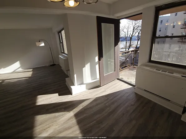 8800 Boulevard image 1 of 26