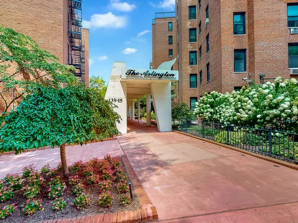 139-15 83rd Ave APT 101, Queens, NY 11435