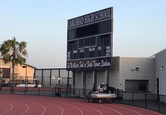 Close to Carlsbad schools (Walking distance)