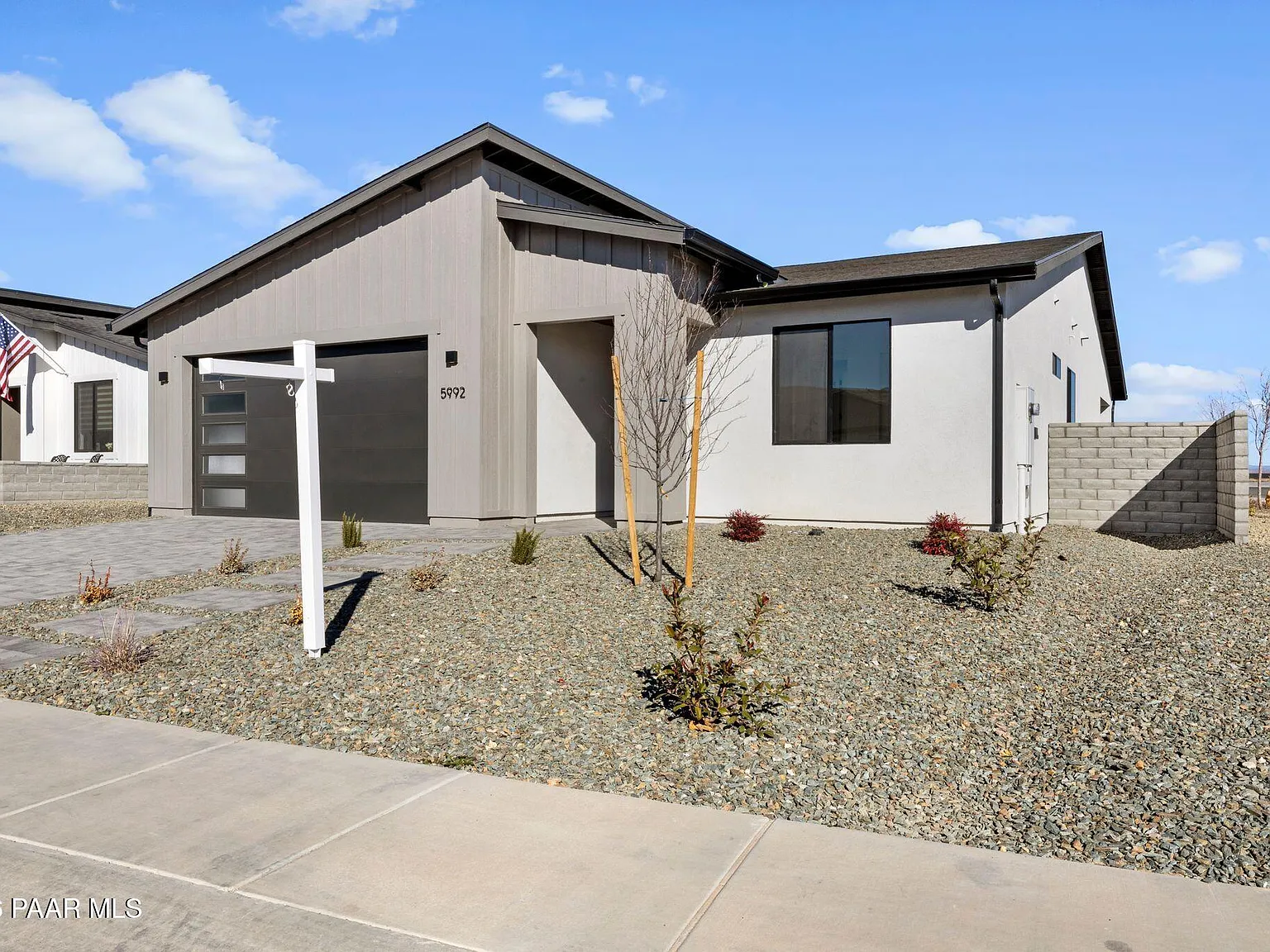 3 bed, 2.0 bath, 1810 sqft, $2,950 — Photo 1