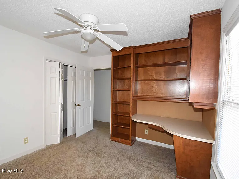 1829 Quail Ridge Rd #K — Photo 14