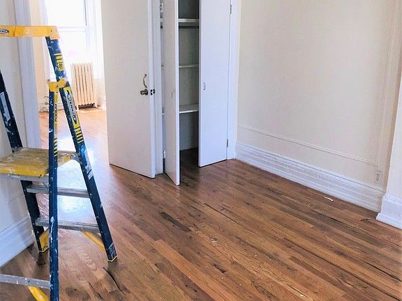 5th image of 1414 28th Ave APT 8