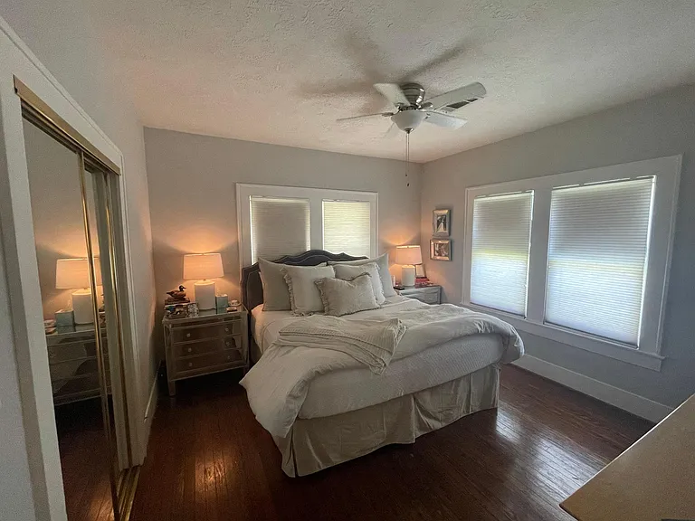 727 Le Green St — Photo 32