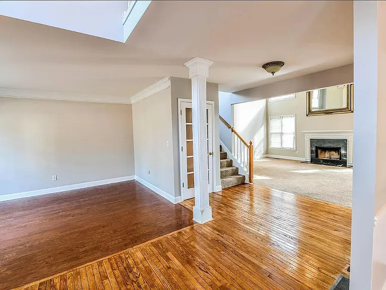1009 Legacy Walk — Photo 14