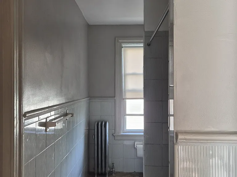 68 Wood St #2 — Photo 22