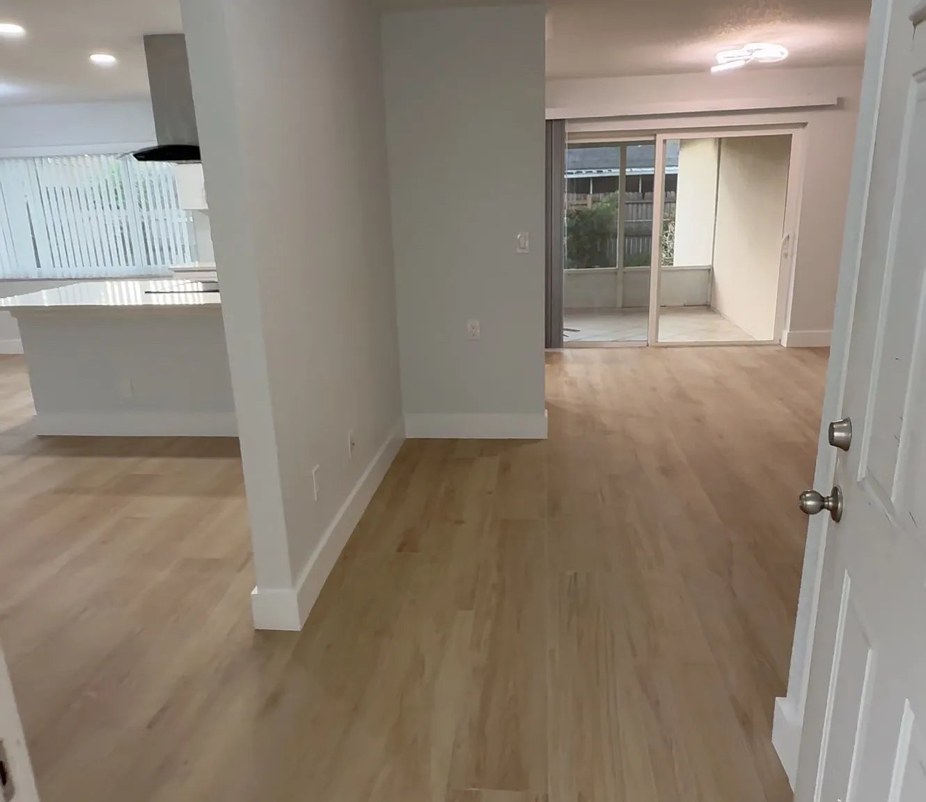3 bed, 1489 sqft, $3,300 — Photo 1