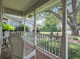 10740 Shepard Hill Rd, Willis, TX 77318