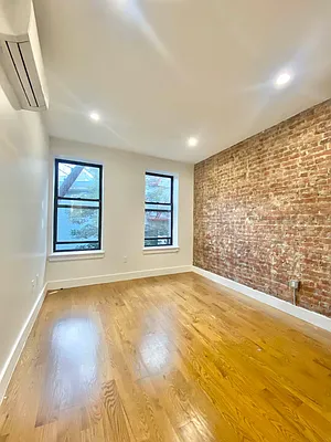 Rented by MADEHOME | media 21