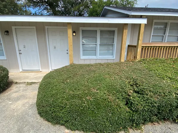 109 Ignico Dr, Warner Robins, GA