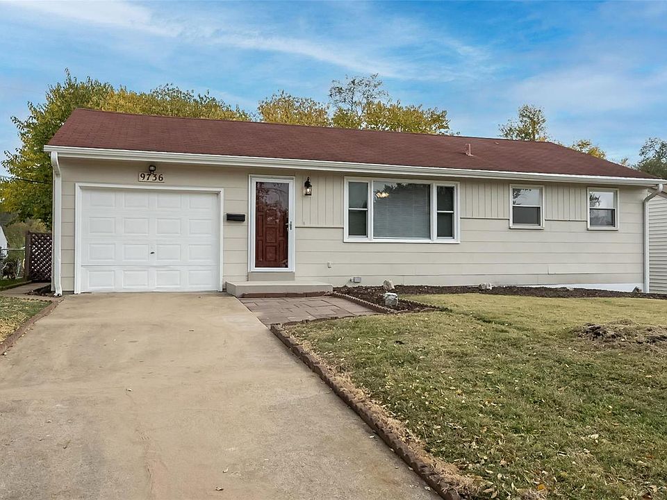1st image of 9736 Gloucester Dr