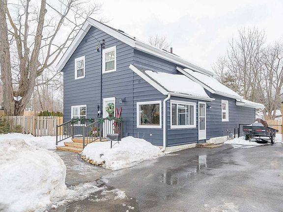 2nd image of 38 Church St #36