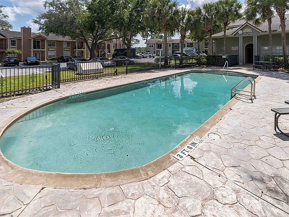 4th image of 2550 N Alafaya Trl APT 5203