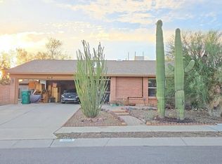 4704 W Wild Horse Dr, Tucson, AZ 85742