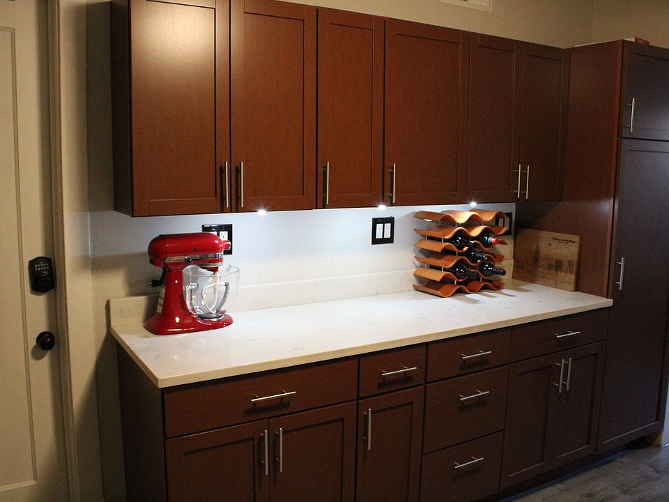 1st image of 2820 N Mozart St Floor 1