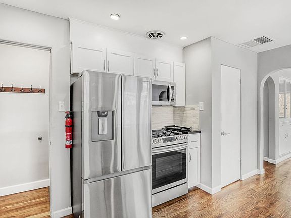 5th image of 4939 W 30th Ave