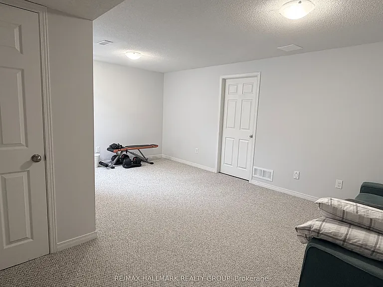 304 Applecross Cres — Photo 25