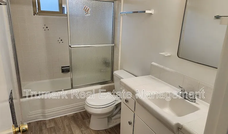 323 N Howard St #6 — Photo 7