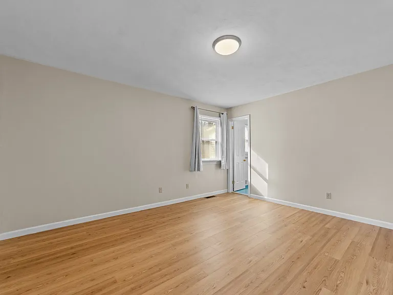 828 Jo Anne Cir — Photo 23