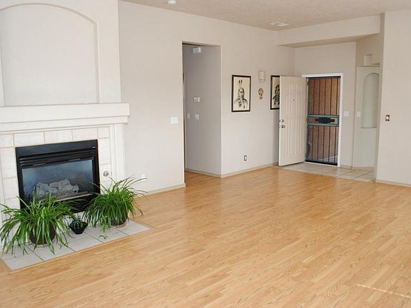 3900 Rancho Gusto (5)