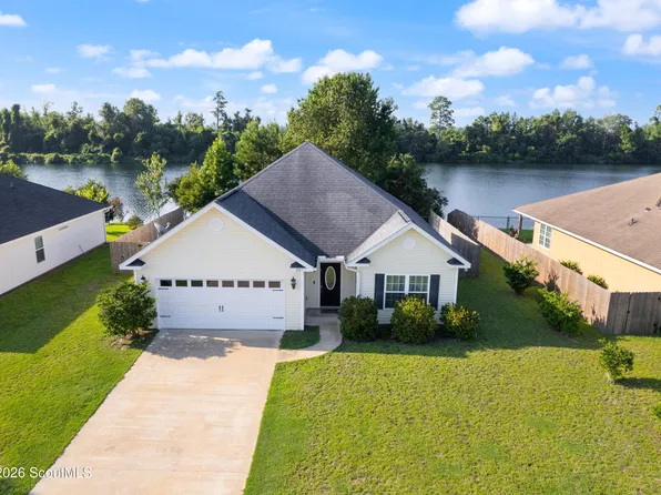 207 Roswell Dr E, Brunswick, GA 31525