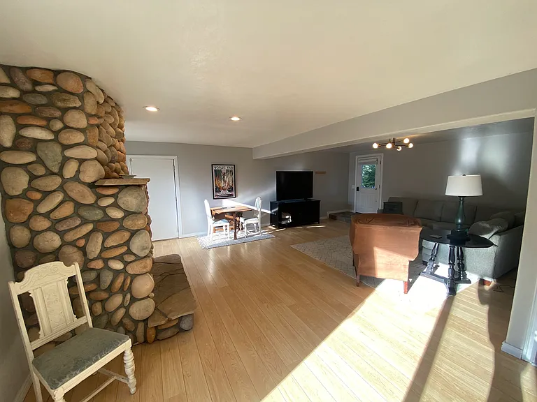 40195 Lindsay Dr — Photo 6