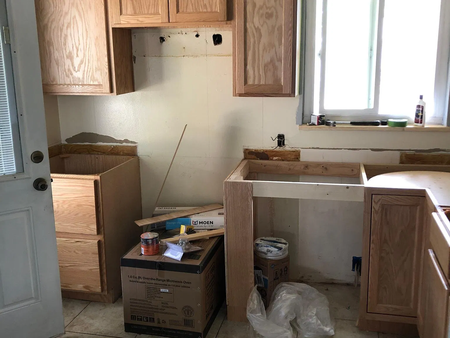 2 bed, 900 sqft, $1,995 — Photo 3