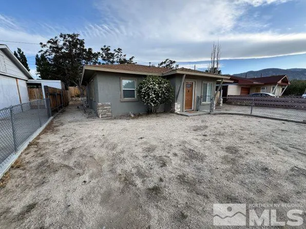 114 Harrison St, Hawthorne, NV 89415