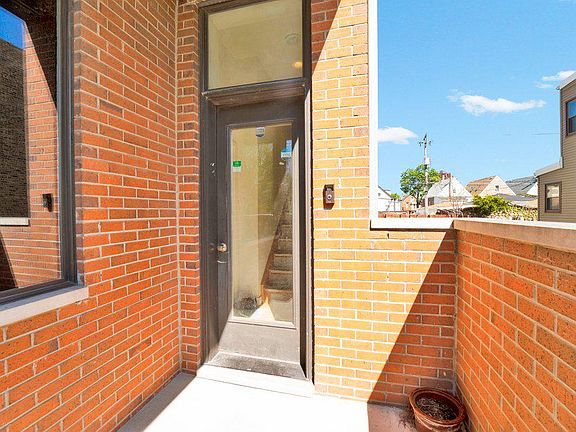 3rd image of 3711 S Damen Ave #1