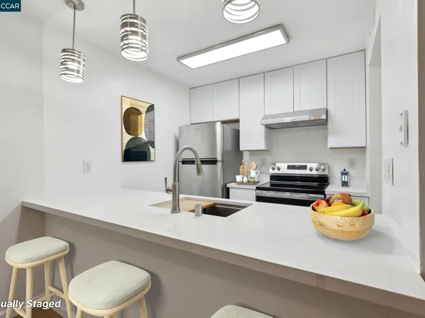 2450 Walters Way APT 11, Concord, CA 94520