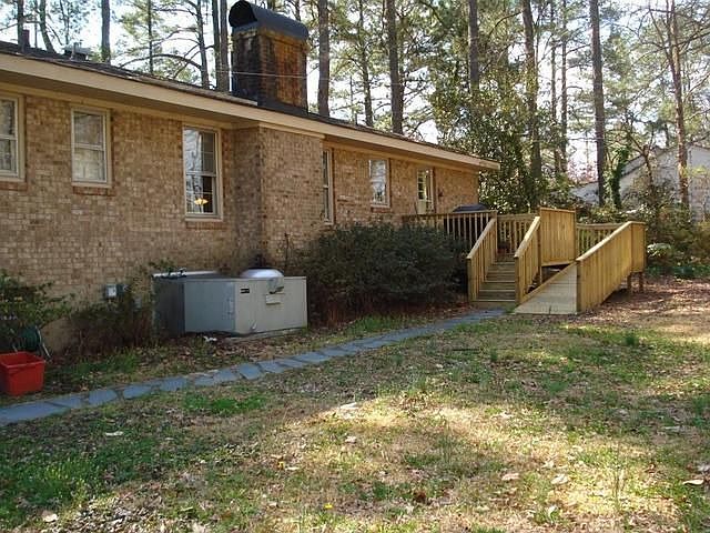 2nd image of 1484 Fenner Rd
