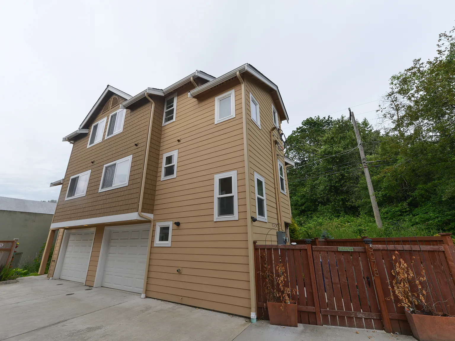 3 bed, 1530 sqft, $3,100 — Photo 1