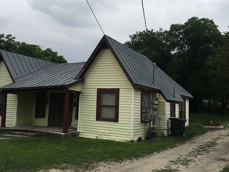 1st image of 1718 W Craig Pl