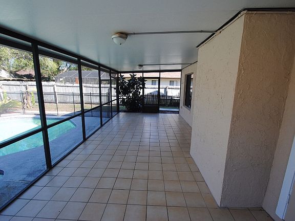 4th image of 4620 Tiffany Woods Cir