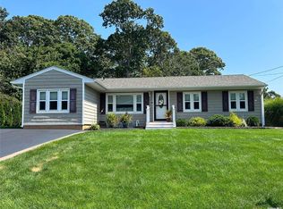 59 Janice Ln, Selden, NY 11784