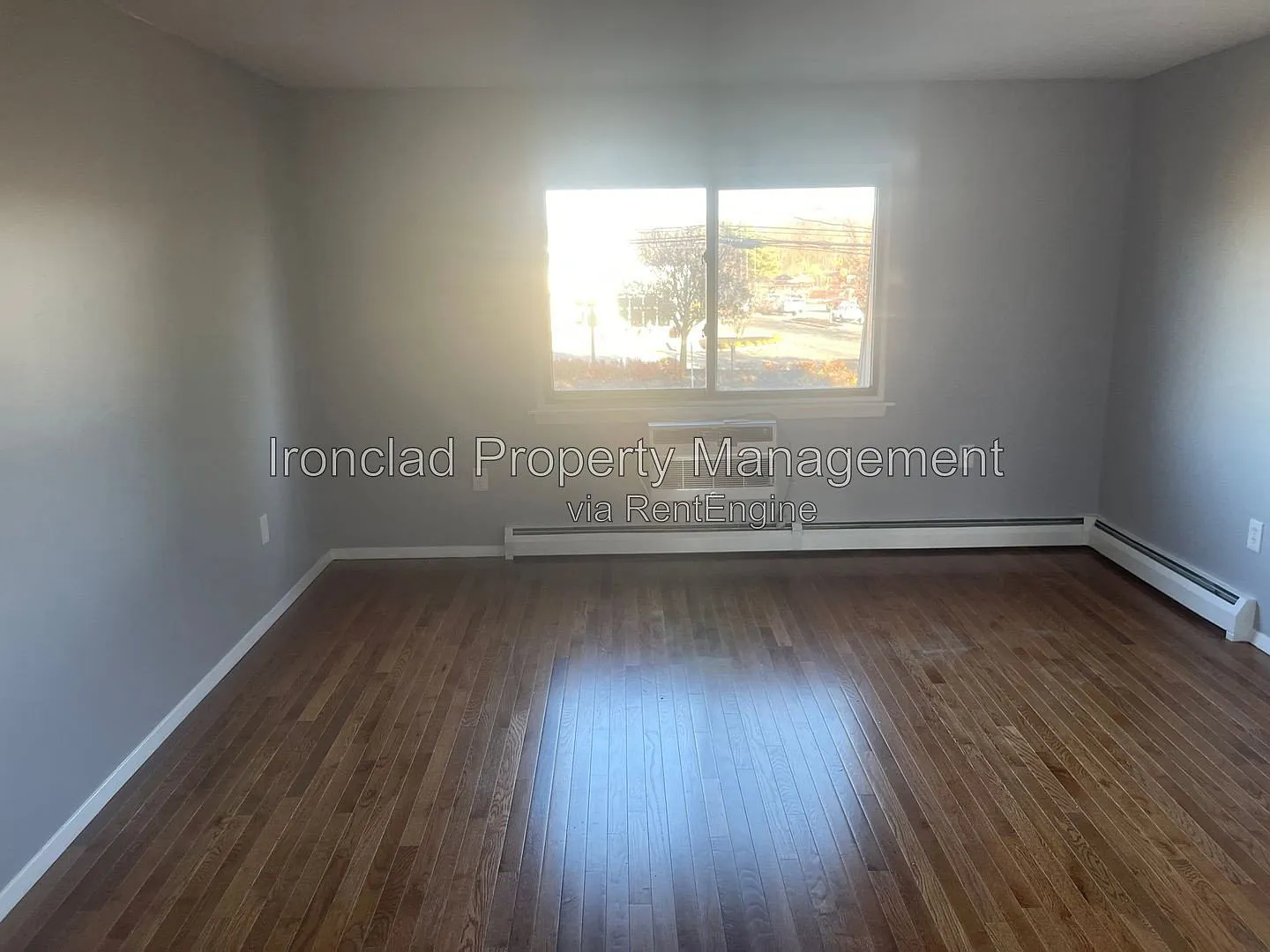 2 bed, 1.0 bath, 850 sqft, $1,407 — Photo 4