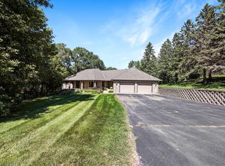13208 Henning Cir NE, Prior Lake, MN 55372