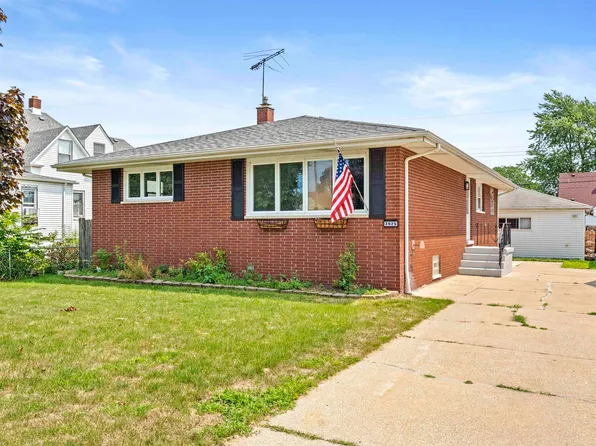 3925 Sheffield Ave, Hammond, IN 46327