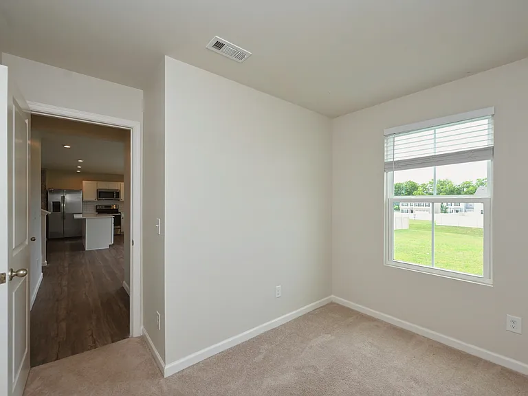 2161 Brokeshire Dr — Photo 15