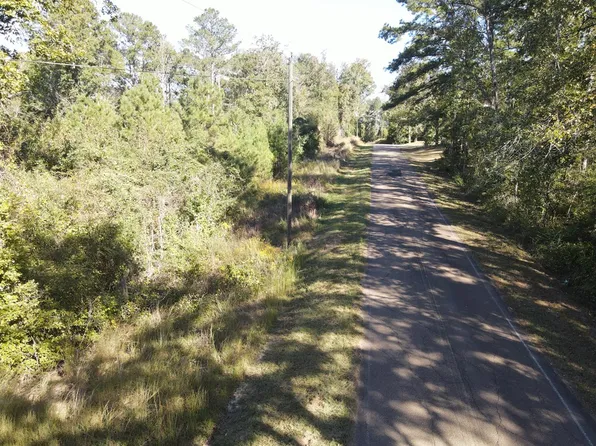7055 King Rd, Wesson, MS 39191