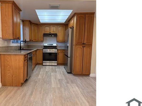 8532 Columbus Ave Unit 8